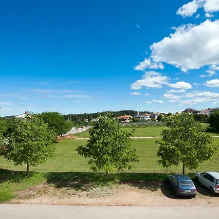 Apartment Arieta *